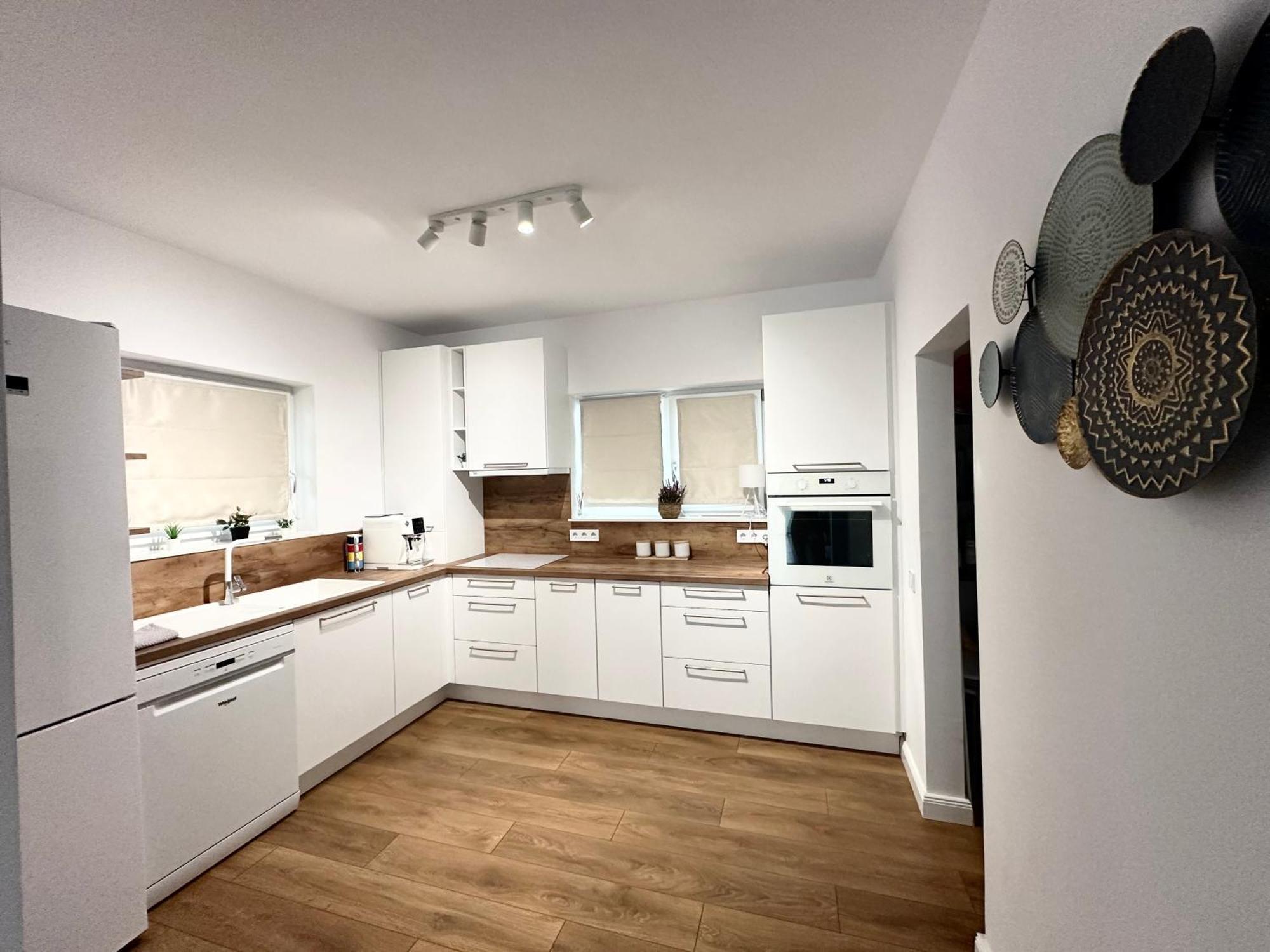 Sunset House Spacious 3 Bedrooms Baciu  Exterior foto